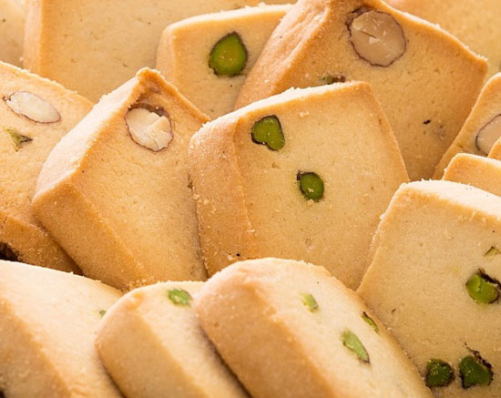 badampista-biscuits